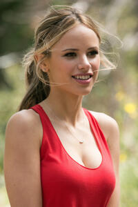 Halston Sage as Kendall in "Scouts Guide To The Zombie Apocalypse."