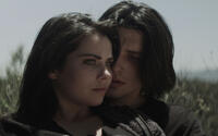 Grace Phipps as Kaitlin and Ronen Rubinstein as Lincoln Taggert in "Some Kind of Hate."