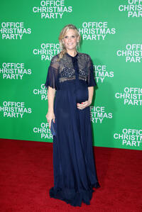 Molly Sims at the California premiere of "Office Christmas Party."