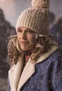 Hilary Swank in "Ordinary Angels"
