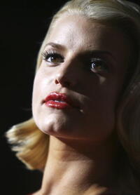 Jessica Simpson at the Los Angeles premiere of "Employee of the Month"