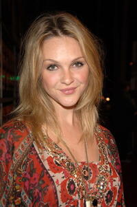 Actress Beau Garrett at the Hollywood premiere of "Alpha Dog."