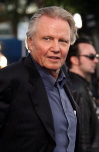 Jon Voight at the "Transformers" premiere.