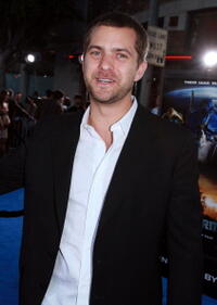 Joshua Jackson at the "Transformers" premiere.