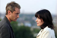 Jude Law and Juliette Binoche in "Breaking and Entering."