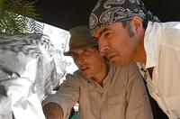 Rodrigo Prieto and Alejandro González Iñárritu on the set of "Babel."