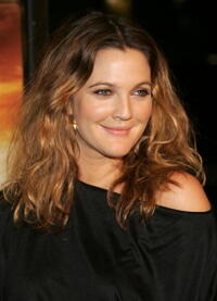 Drew Barrymore arrives at the Hollywood premiere of "We Are Marshall."