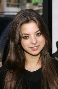 Gina Mantegna at the Hollywood premiere of "Unaccompanied Minors."