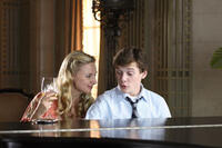 Charlie Bartlett (Anton Yeltchin) spends time with his mother Marilyn (Hope Davis) in "Charlie Bartlett."