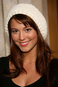 Actress Mary Elizabeth Winstead at the California premiere of "1408."