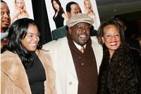 Actor Cedric The Entertainer with his wife Lorna and mother Rosetta Kyles (right) at the New York premiere of "Code Name: The Cleaner."