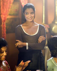 Shelley Conn and in "Nina's Heavenly Delights."