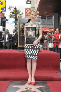 
	Hollywood Walk of Fame
