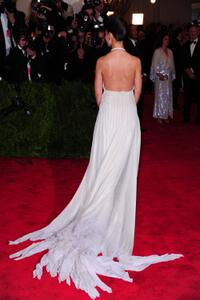 
	Katie Holmes
