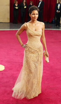 Halle Berry’s Greatest Red Carpet Looks