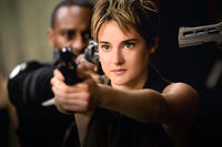 
	Beatrice &ldquo;Tris&rdquo; Prior (Shailene Woodley)
