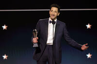 
	Adrien Brody
