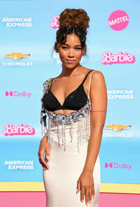 
	Alexandra Shipp
