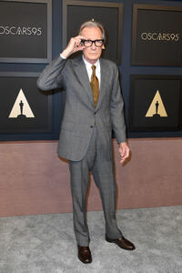 
	Bill Nighy
