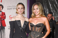 
	Carey Mulligan and Margot Robbie
