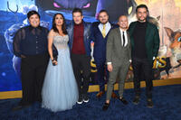 
	Harvey Guill&eacute;n, Salma Hayek, Antonio Banderas, director Joel Crawford, co-director Januel Mercado and Wagner Moura&nbsp;
