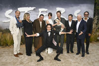 
	Harry Hadden-Paton, Ashley J. Sandberg, Anthony Ramos, Sasha Lane, Daisy Edgar-Jones, Glen Powell (holding Brisket), Lee Isaac Chung, Frank Marshall and Patrick Crowley

