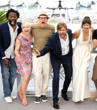 
	Jean-Christophe Folly, Vicki Berlin, Woody Harrelson, director Ruben Ostlund and Charlbi Dean Kreik&nbsp;
