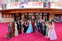 
	Taylor Swift with dancers and band members
