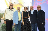 
	Will Ferrell, Chris Renaud, Kristen Wiig, Chris Meledandri and Steve Carell

