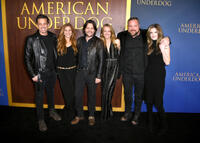 
	James Carpinello, Lisa Gunn, Jon Gunn, Amy Acker, Drew Powell and Meghann Fahy&nbsp;

