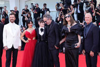
	Justin Theroux, Jenna Ortega, Winona Ryder, Tim Burton, Monica Bellucci and Michael Keaton
