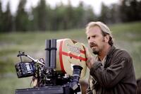 
	Kevin Costner
