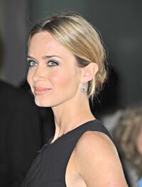 
	Style Icon: Emily Blunt
