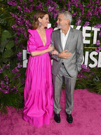 
	Julia Roberts and George Clooney
