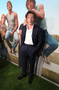 
	Jeremy Allen White
