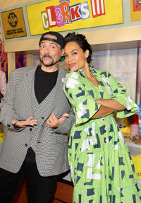 
	Kevin Smith and Rosario Dawson
