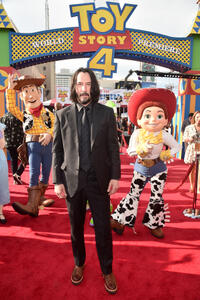
	Keanu Reeves
