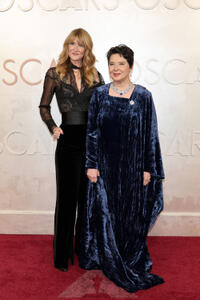 
	Laura Dern and Isabella Rossellini
