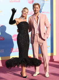 
	Margot Robbie and Ryan Gosling
