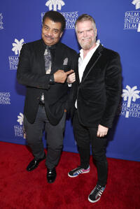 
	Neil deGrasse Tyson and Scott Hamilton Kennedy
