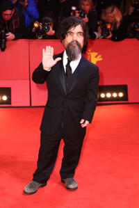 
	Peter Dinklage
