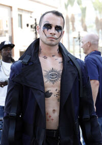 
	The Crow
