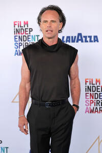 
	Walton Goggins
