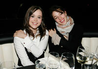 Ellen Page and Olivia Thirlby 
