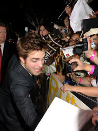 20 Things to do before Watching 'Eclipse'