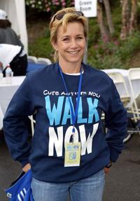 Gabrielle Carteris at the Los Angeles Cure Autism Now's Second Annual Walk "WALK NOW."