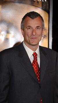 Nick Cassavetes at the premiere of "John Q."