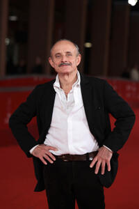 Giuseppe Cederna at the premiere of "Officine Artistiche" during the 6th International Rome Film Festival in Rome.