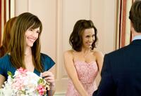 Jennifer Garner as Jenny Perotti and Lacey Chabert as Sandra in "The Ghosts of Girlfriends Past."