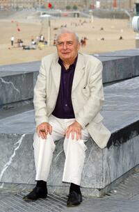 Claude Chabrol at the 52nd San Sebastian International Film Festival for the photocall of "La Demoiselle D'Honneur".